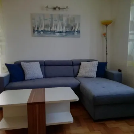 Apartment Camelia Fazana