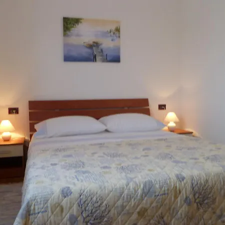 Apartament Camelia *